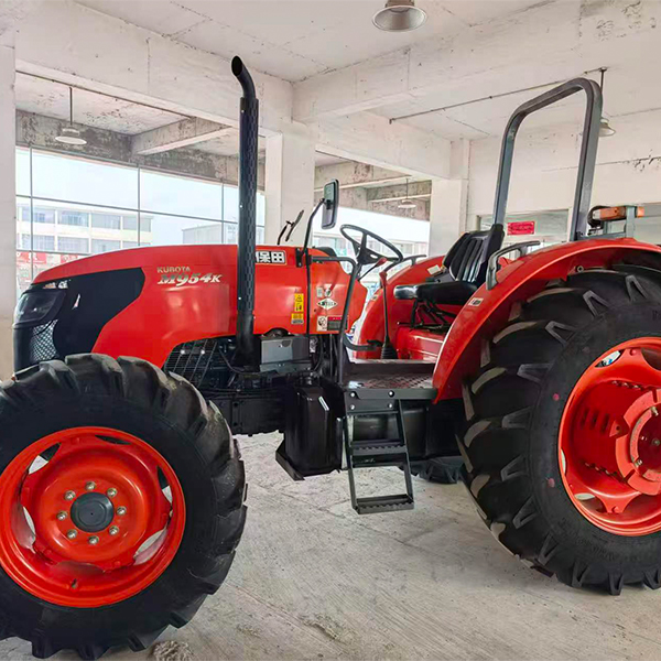 Kubota M954K